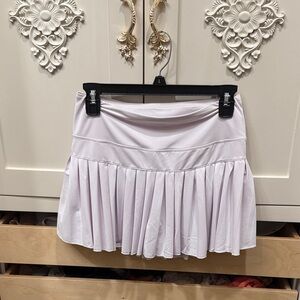 Elegant White Pleated Skirt